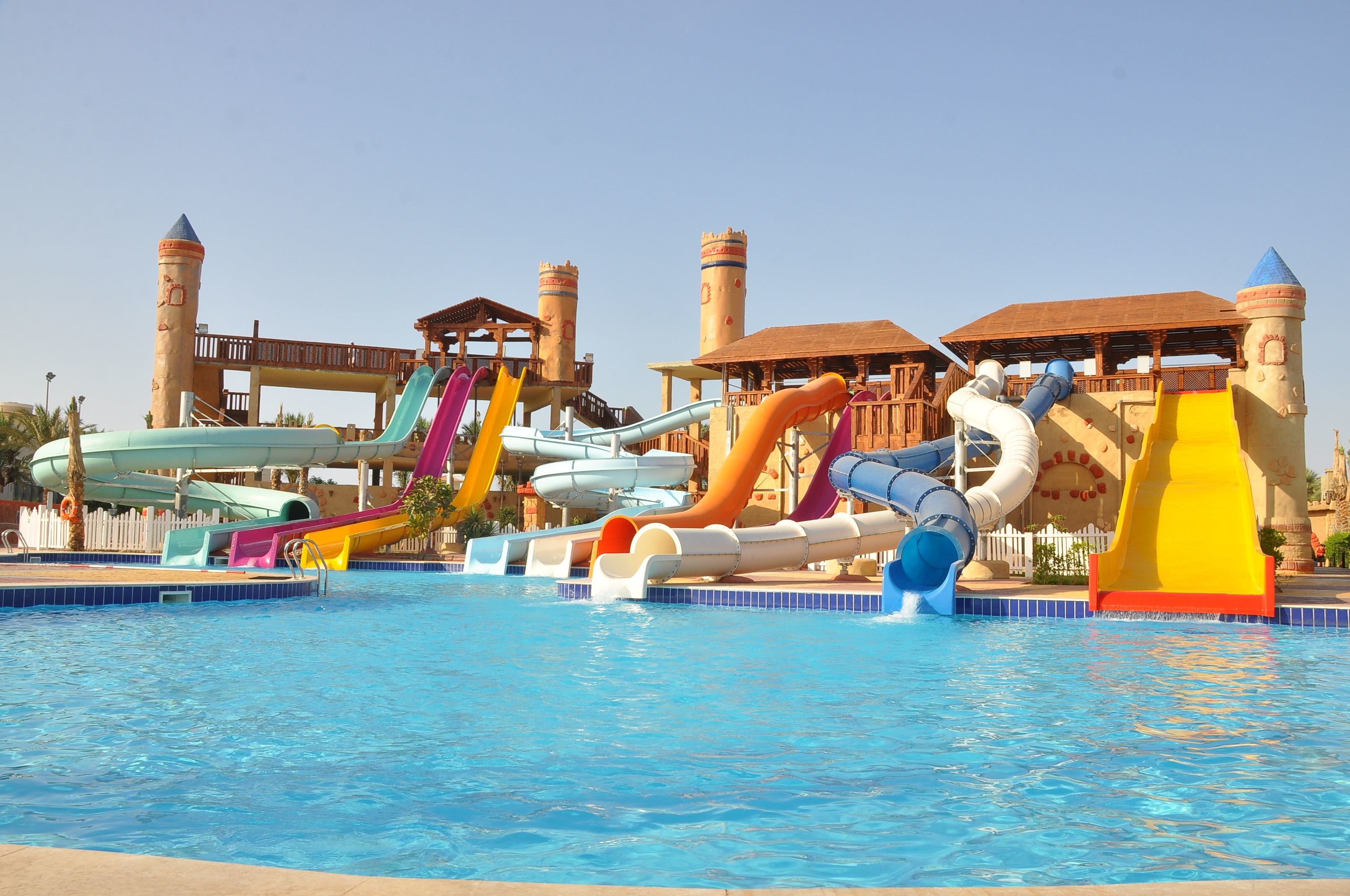 Египет 5 аквапарк. Си Бич аквапарк Резорт Шарм-Эль-Шейх. Отель Sea Beach Aqua Park Resort 4. Египет отель сфинкс аквапарк Бич Резорт. Шарм-Эль-Шейх отель аквапарк Резорт Бич.